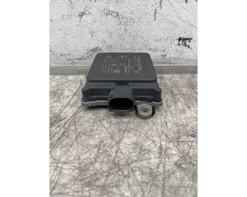 FREIGHTLINER Cascadia 126 Radar Components