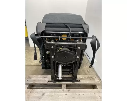 FREIGHTLINER Cascadia 126 Seat, Front