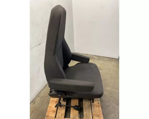 FREIGHTLINER Cascadia 126 Seat, Front