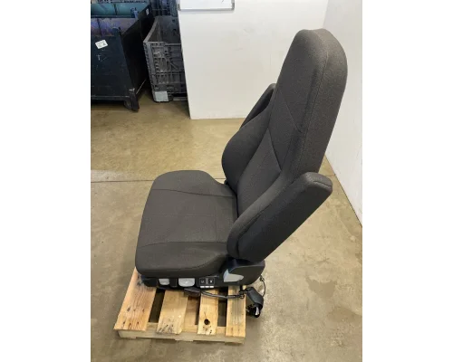 FREIGHTLINER Cascadia 126 Seat, Front
