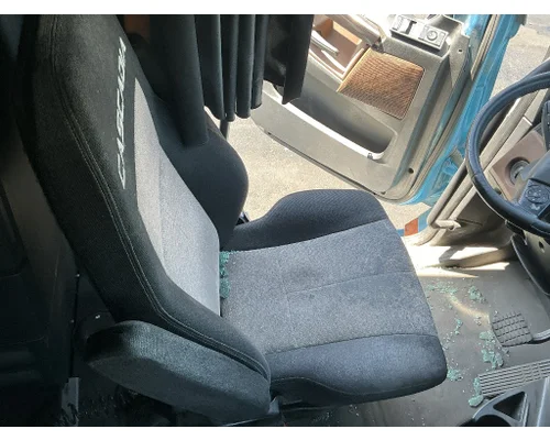 FREIGHTLINER Cascadia 126 Seat, Front