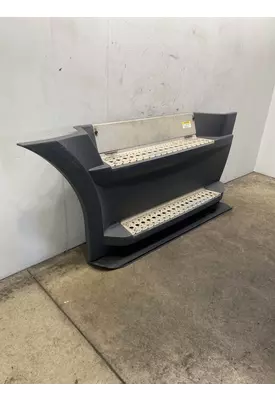FREIGHTLINER Cascadia 126 Side Fairing