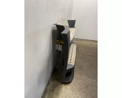 FREIGHTLINER Cascadia 126 Side Fairing