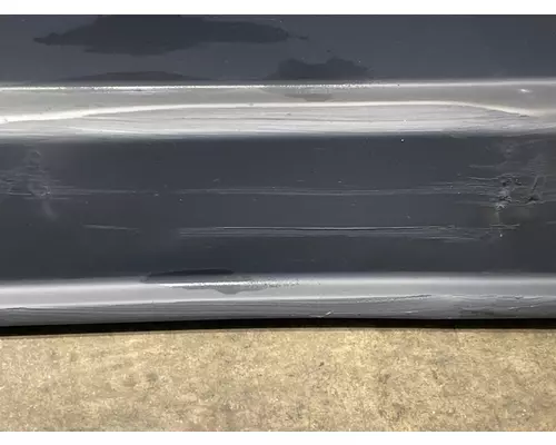 FREIGHTLINER Cascadia 126 Side Fairing