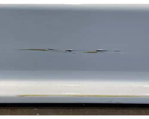 FREIGHTLINER Cascadia 126 Side Fairing