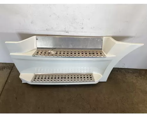 FREIGHTLINER Cascadia 126 Side Fairing