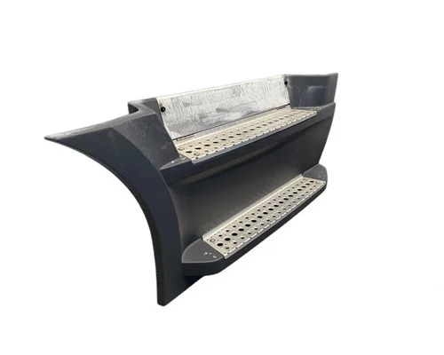 FREIGHTLINER Cascadia 126 Side Fairing