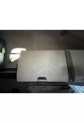 FREIGHTLINER Cascadia 126 Sleeper Cabinet, Drivers Side