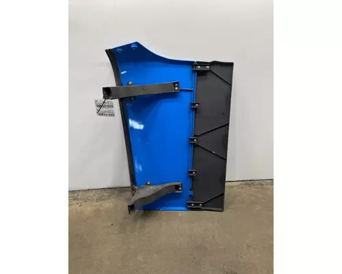 FREIGHTLINER Cascadia 126 Sleeper Fairing