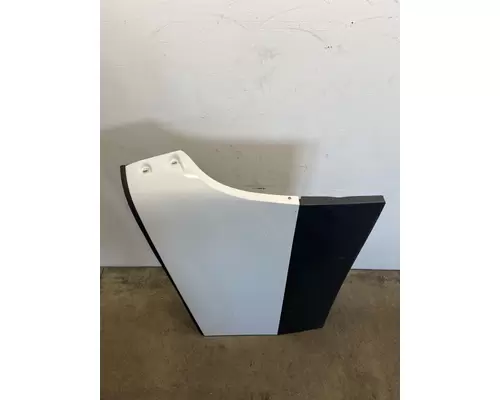 FREIGHTLINER Cascadia 126 Sleeper Fairing