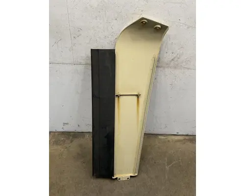 FREIGHTLINER Cascadia 126 Sleeper Fairing