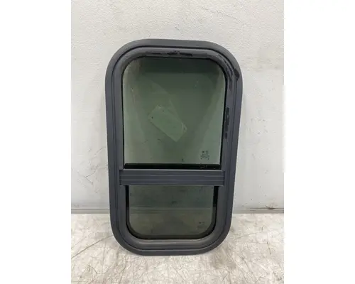 FREIGHTLINER Cascadia 126 Sleeper