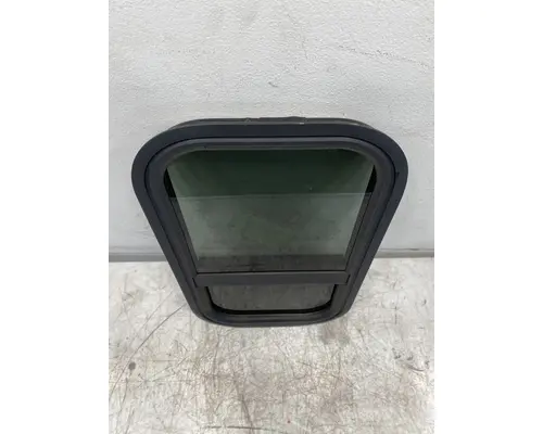 FREIGHTLINER Cascadia 126 Sleeper