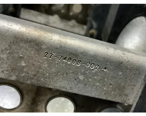 FREIGHTLINER Cascadia 126 Strut