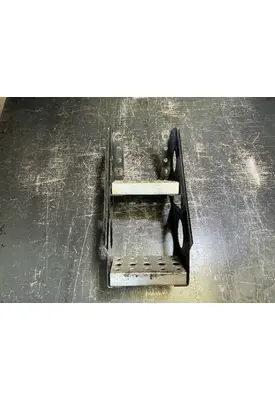 FREIGHTLINER Cascadia 126 Strut