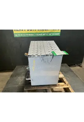 FREIGHTLINER Cascadia 126 Tool Box