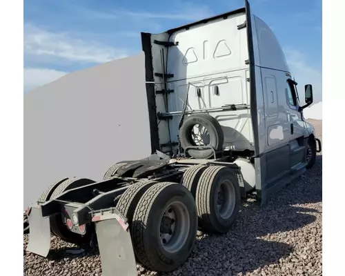 FREIGHTLINER Cascadia 126 Vehicle For Sale