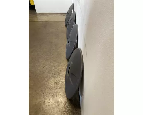 FREIGHTLINER Cascadia 126 Wheel Cover