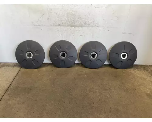 FREIGHTLINER Cascadia 126 Wheel Cover
