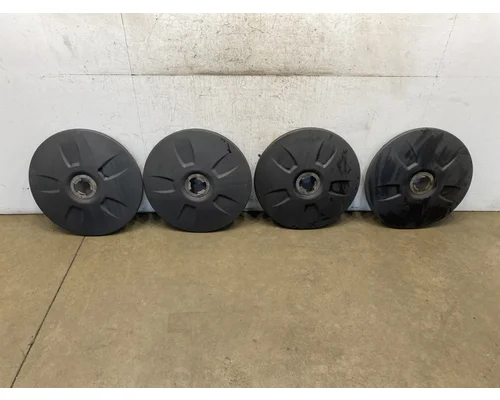 FREIGHTLINER Cascadia 126 Wheel Cover