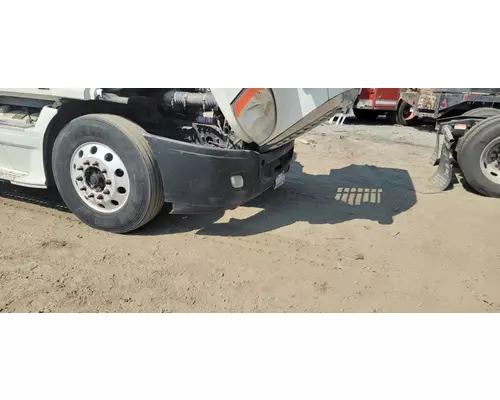 FREIGHTLINER Cascadia 132 Bumper Assembly, Front