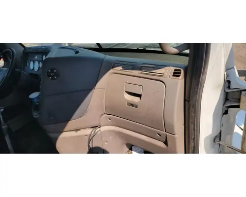 FREIGHTLINER Cascadia 132 Cab Assembly