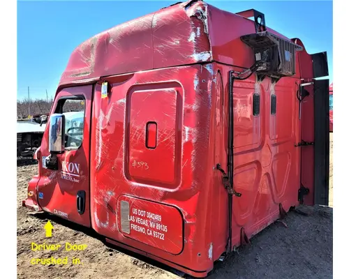 FREIGHTLINER Cascadia 132 Cab Assembly