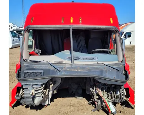 FREIGHTLINER Cascadia 132 Cab Assembly
