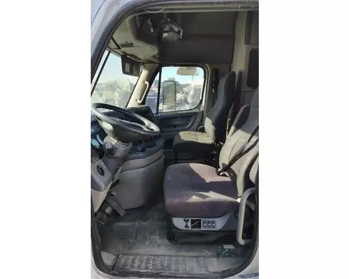 FREIGHTLINER Cascadia 132 Cab Assembly