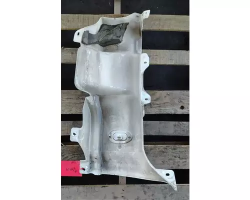 FREIGHTLINER Cascadia 132 Cowl