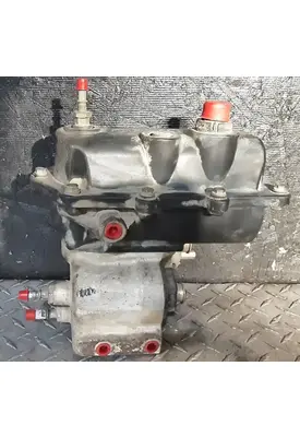 FREIGHTLINER Cascadia 132 DEF Pump