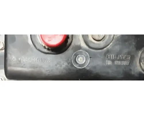 FREIGHTLINER Cascadia 132 DEF Pump