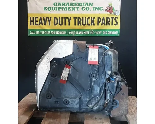 FREIGHTLINER Cascadia 132 DEF Tank