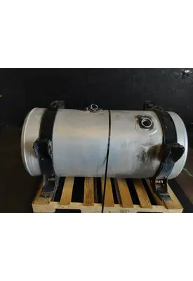 FREIGHTLINER Cascadia 132 Fuel Tank