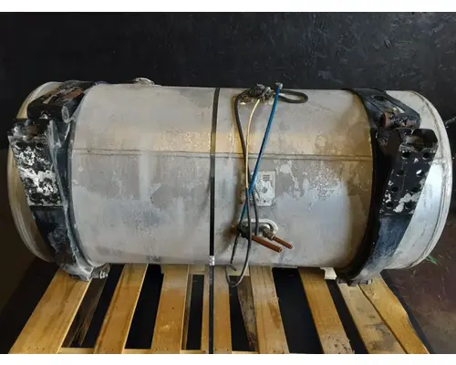 FREIGHTLINER Cascadia 132 Fuel Tank