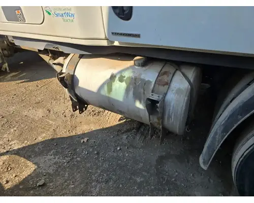 FREIGHTLINER Cascadia 132 Fuel Tank