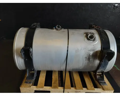 FREIGHTLINER Cascadia 132 Fuel Tank