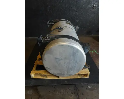 FREIGHTLINER Cascadia 132 Fuel Tank