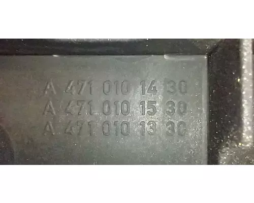 FREIGHTLINER Cascadia 132 Valve Cover