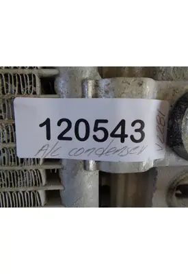FREIGHTLINER Cascadia_40621 A/C Condenser