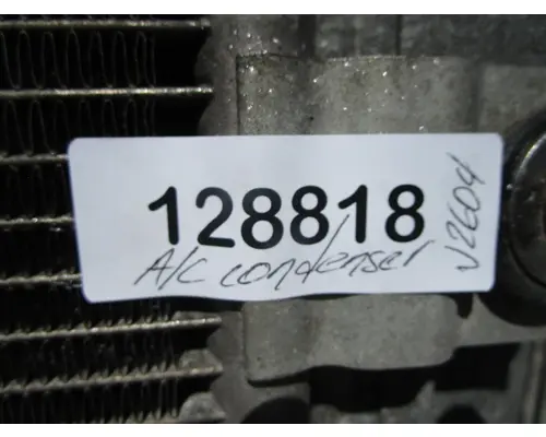 FREIGHTLINER Cascadia_40621 AC Condenser
