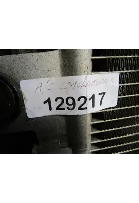 FREIGHTLINER Cascadia_40621 A/C Condenser