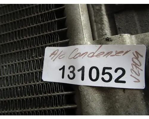 FREIGHTLINER Cascadia_40621 AC Condenser
