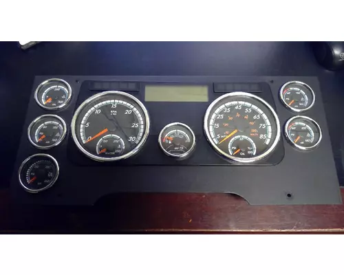 FREIGHTLINER Cascadia_A06-84379-101 Instrument Cluster