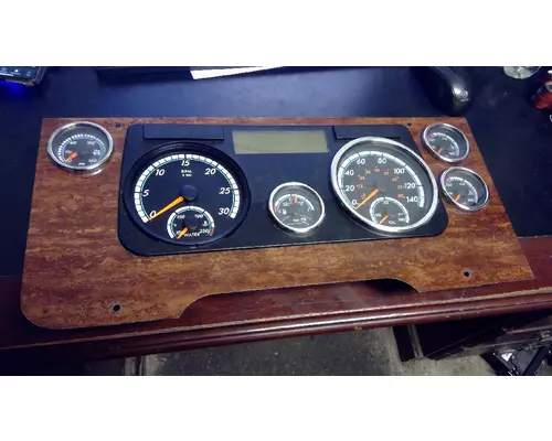 FREIGHTLINER Cascadia_A06-84379-121 Instrument Cluster