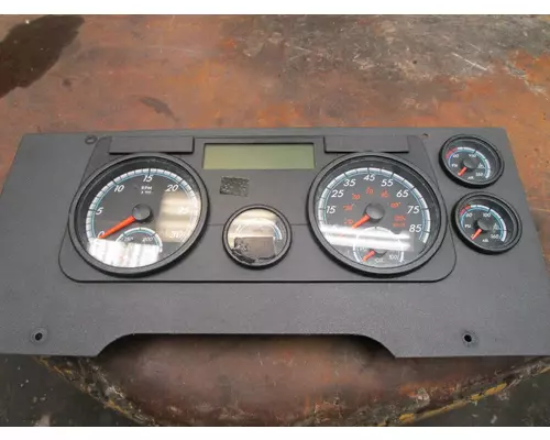 FREIGHTLINER Cascadia_A06-93012-002 Instrument Cluster