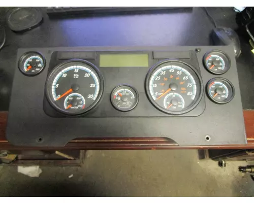 FREIGHTLINER Cascadia_A06-93012-002 Instrument Cluster