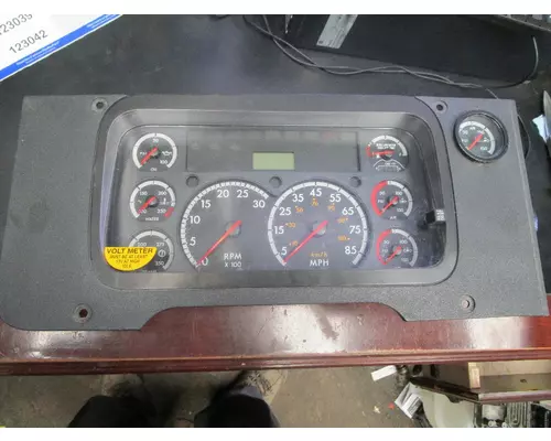 FREIGHTLINER Cascadia_A22-71924-101 Instrument Cluster