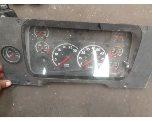 FREIGHTLINER Cascadia_A2C1246060096 Instrument Cluster