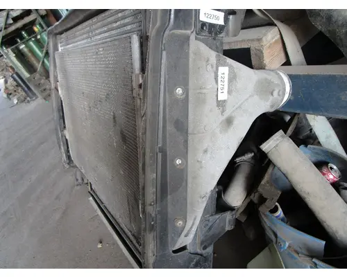FREIGHTLINER Cascadia_FL6E ChargeAirCooler